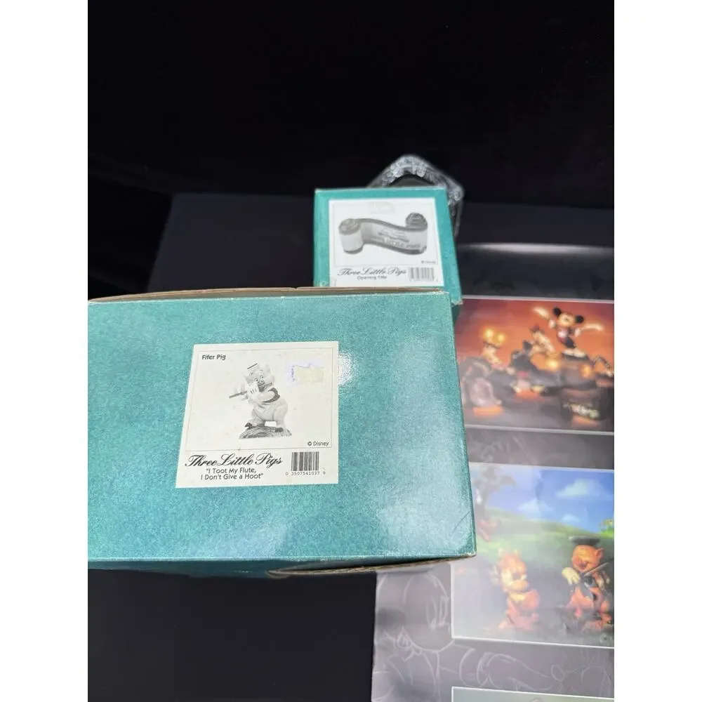 Walt Disney Classics Collection Three Little Pigs All 3 W Title Plaque & Poster!